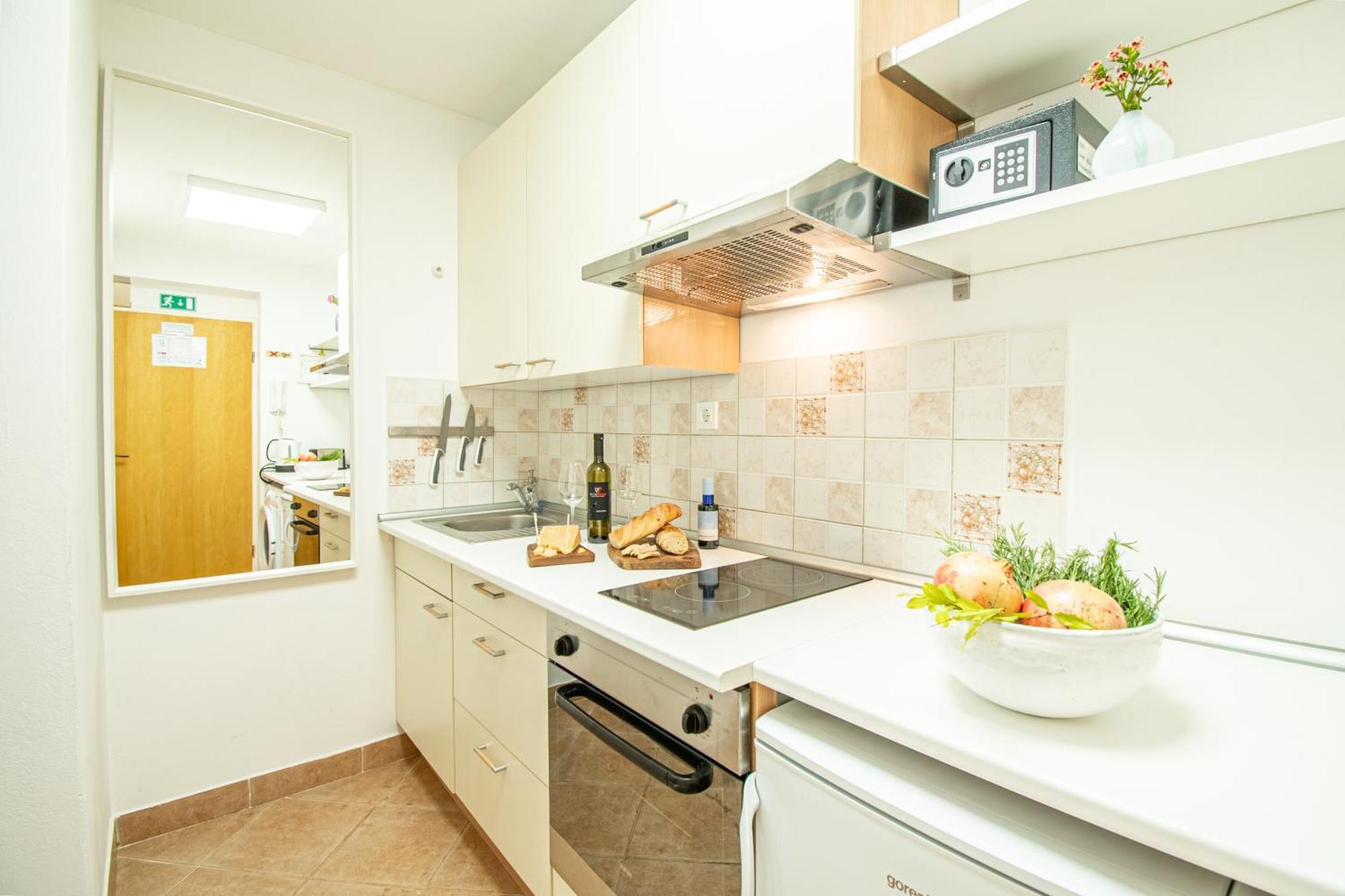 Umag Center Apartment Parking By Rentistra 외부 사진